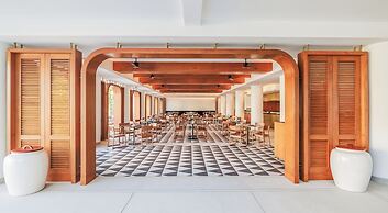 Patong Beach Hotel by See2Sea