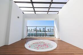 Patong Beach Hotel by See2Sea