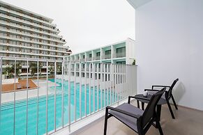 Patong Beach Hotel by See2Sea