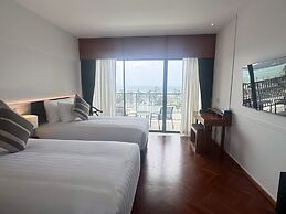 Patong Beach Hotel by See2Sea