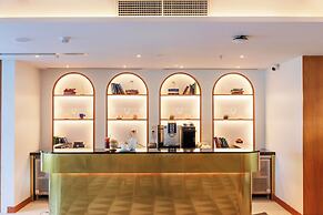 Patong Beach Hotel by See2Sea