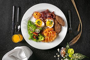 The Tray Hotel Hai Phong