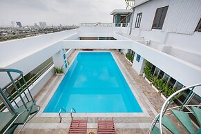 The Tray Hotel Hai Phong