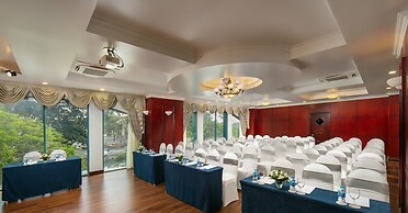 The Tray Hotel Hai Phong