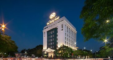 The Tray Hotel Hai Phong