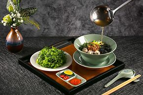 The Tray Hotel Hai Phong