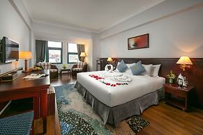 The Tray Hotel Hai Phong