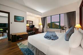 The Tray Hotel Hai Phong