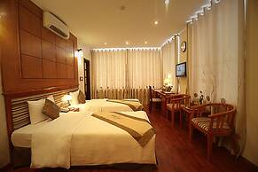 Moon View Hotel