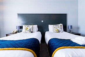 The George Hotel