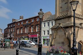 The George Hotel