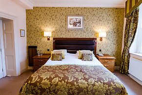 The George Hotel