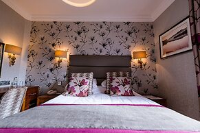 The George Hotel