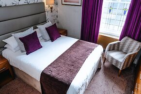 The George Hotel
