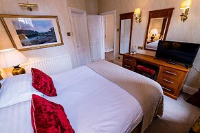 The George Hotel