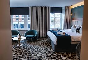 The George Hotel