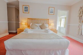 The Crown Hotel