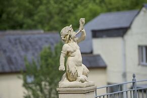 Newby Bridge Hotel