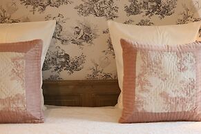 Hotel Biskajer by CW Hotel Collection