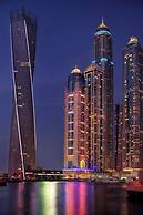 Dubai Marriott Harbour Hotel & Suites