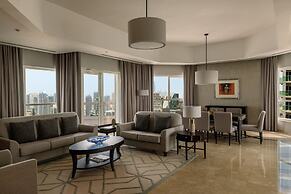 Dubai Marriott Harbour Hotel & Suites