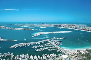 Dubai Marriott Harbour Hotel & Suites
