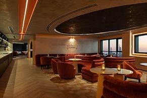 Dubai Marriott Harbour Hotel & Suites