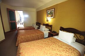 Hotel De La Villa Hermoza