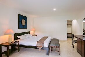 Legong Keraton Beach Hotel