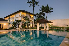 Legong Keraton Beach Hotel