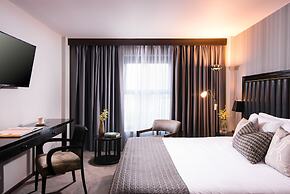 The Twelve Hotel