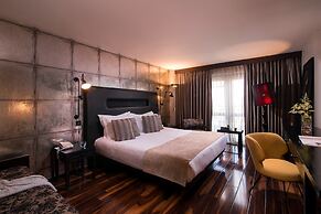 The Twelve Hotel