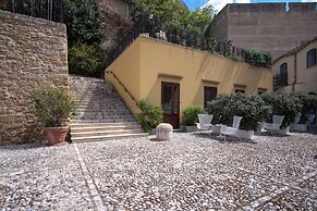 Cetarium Hotel