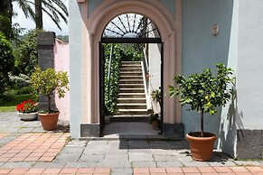 Hotel Etna