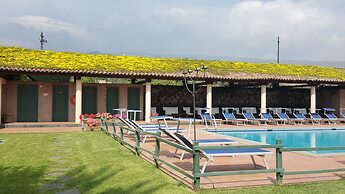 Hotel Etna
