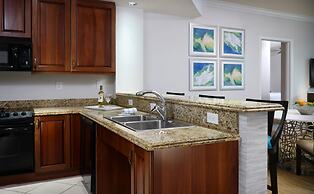 Naples Bay Resort & Marina