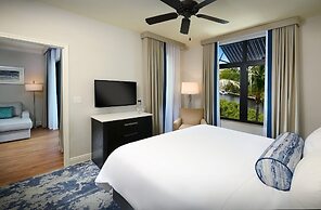 Naples Bay Resort & Marina