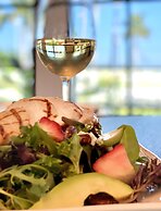Naples Bay Resort & Marina