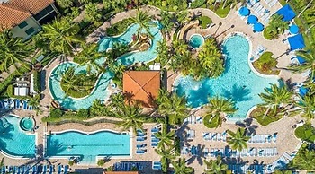Naples Bay Resort & Marina