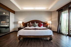 Nora Beach Resort and Spa