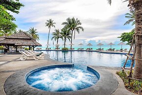 Nora Beach Resort and Spa