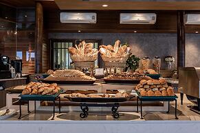 Nora Beach Resort and Spa