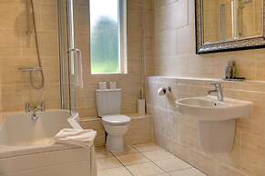 Walworth Castle Hotel, BW Signature Collection