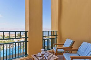 Strand Beach Resort