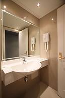 Piraeus Theoxenia Hotel
