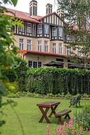 Grand Hotel