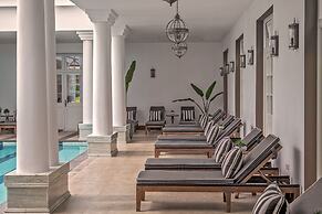 Grand Hotel