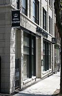Hotel Le Dauphin Montreal Centre Ville