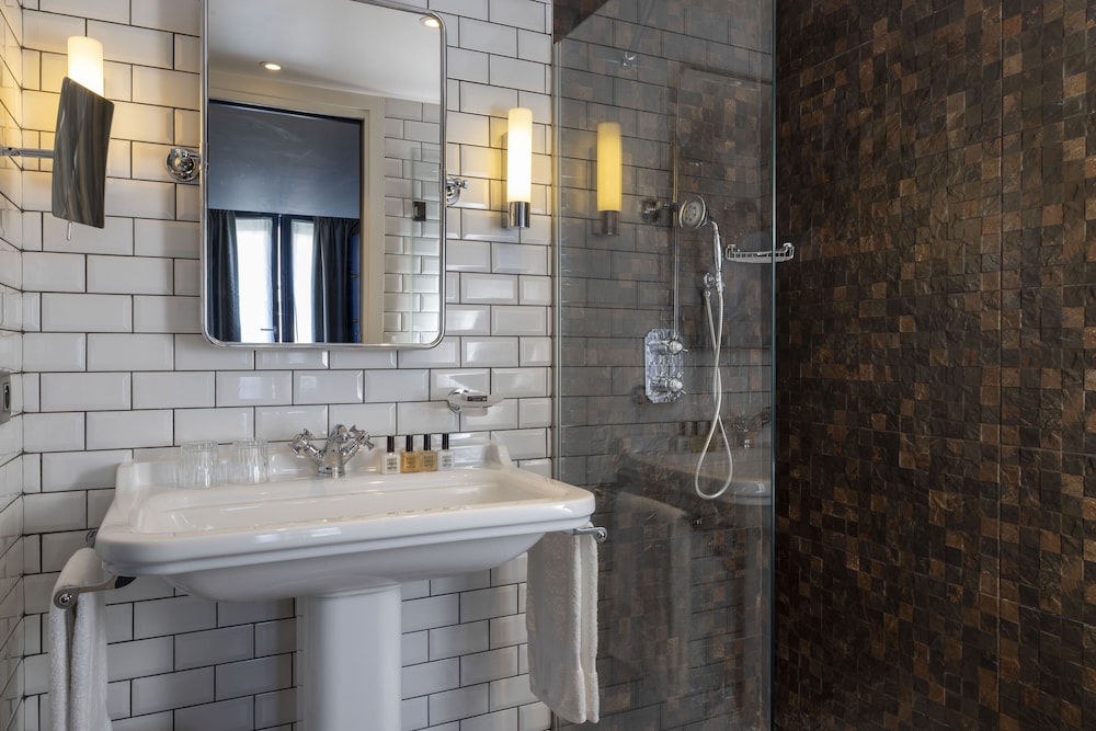 Hotel Whistler