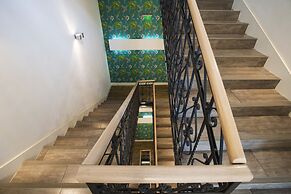 Atrium Hotel by Mellow Mood Hotels